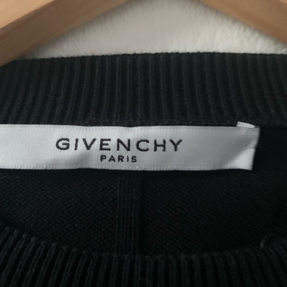 Givenchy Crewneck Star patch black cotton Sweater. Size Mens Medium - Picture 2 of 4